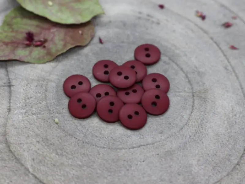Atelier Brunette Knopf "Classic Matte", 10mm, Amaranth