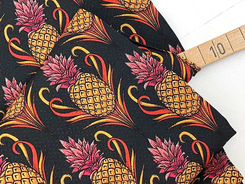 Reststück! 2,10m Pineapple Bloom by Bienvenido Colorido, Schwarz, Viskose – Bild 2