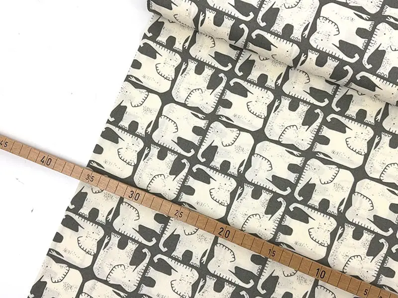 Rising Sun "Jolly Elephant" - Loes van Oosten, Gray, Cotton and Steel