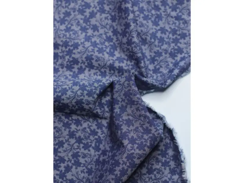 Reststück! 1,35m Mind The Maker Cotton Chambray Flora