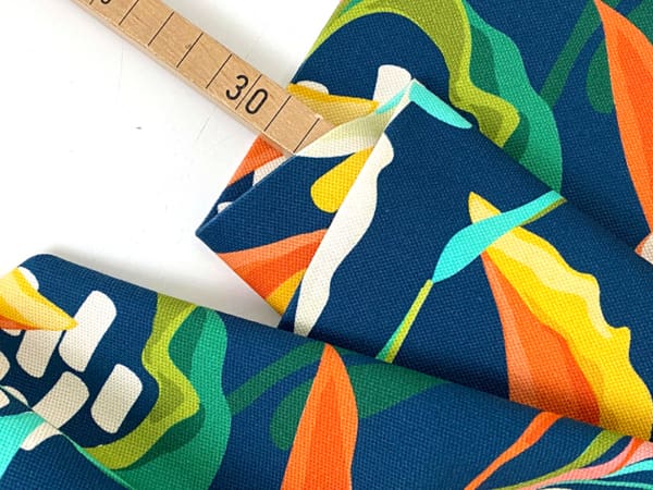 Reststück!!! 0,50m Baumwolljersey Piqué, Design mit Blättern auf Petrol – Bild 3
