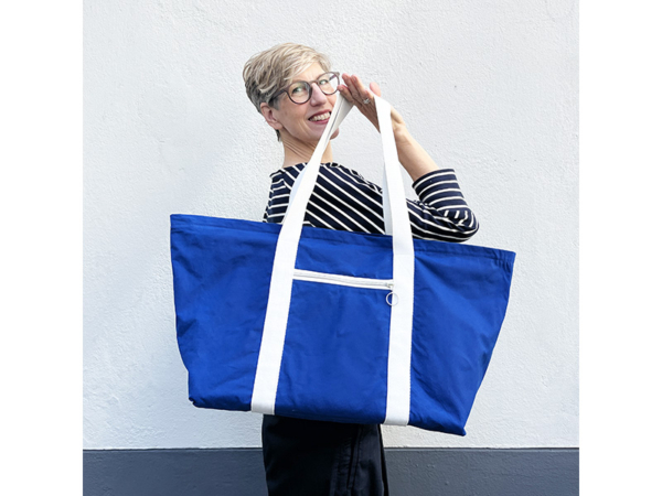 Close & Go Bag Nähpaket, Dry Oilskin Cobalt & Kokka Canvas