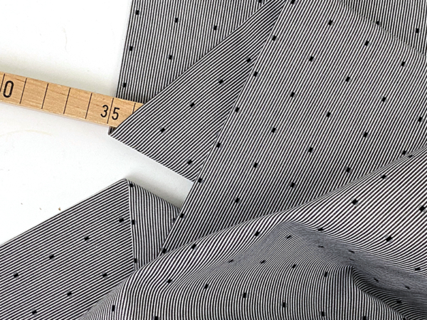 Designerleftover feine Popeline Dobby Streifen, Anthrazit Schwarz – Bild 3