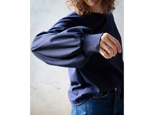 Designerleftover feine Schurwolle, Navy Nadelstreif – Bild 2