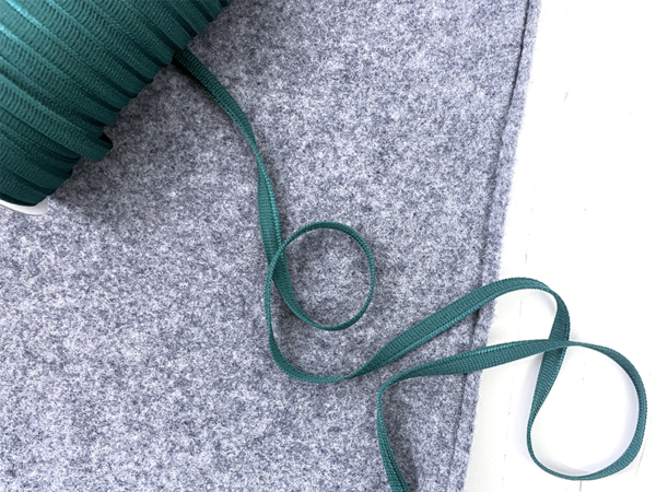 japanische Paspel, knit stretch, Efeu