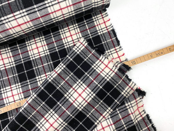 Designerleftover Flanell Check Black White Red – Bild 3