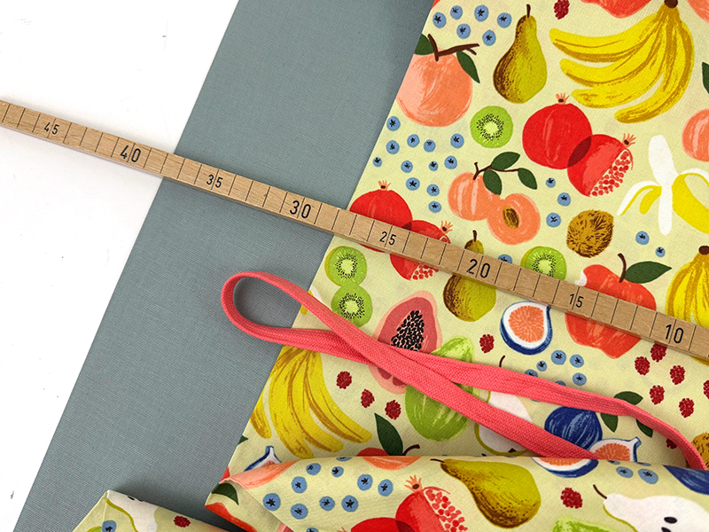 Nähpaket Schnelle Küchenschürze "Sew&Go", Rifle Paper Orchard Fruit Stand