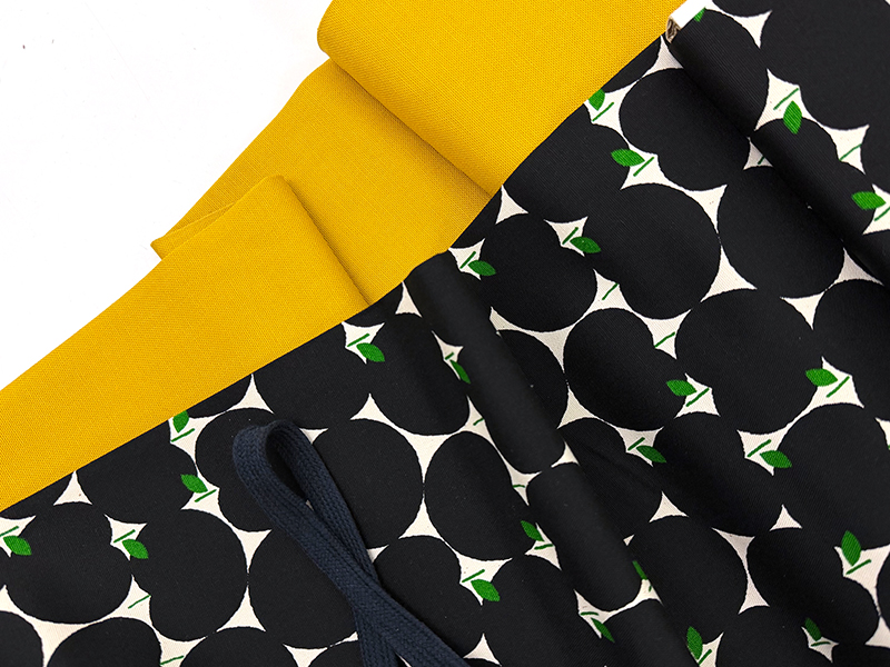 Nähpaket Schnelle Küchenschürze "Sew&Go", Big Apple Japan Ocker