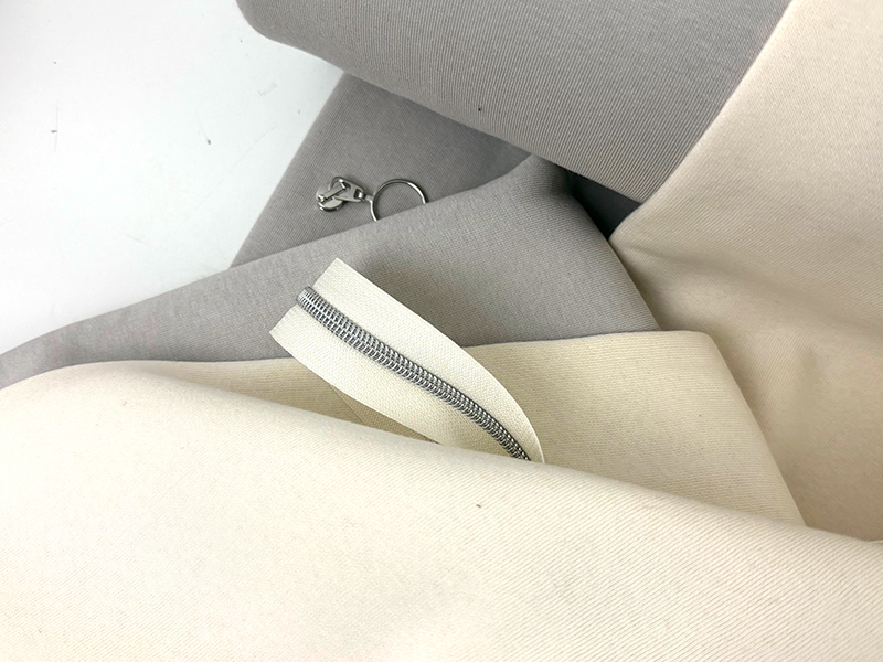 Nähpaket Troyer Frau Yutta, Heavy Jogging Sweat Natural (Gr. XS-XL)