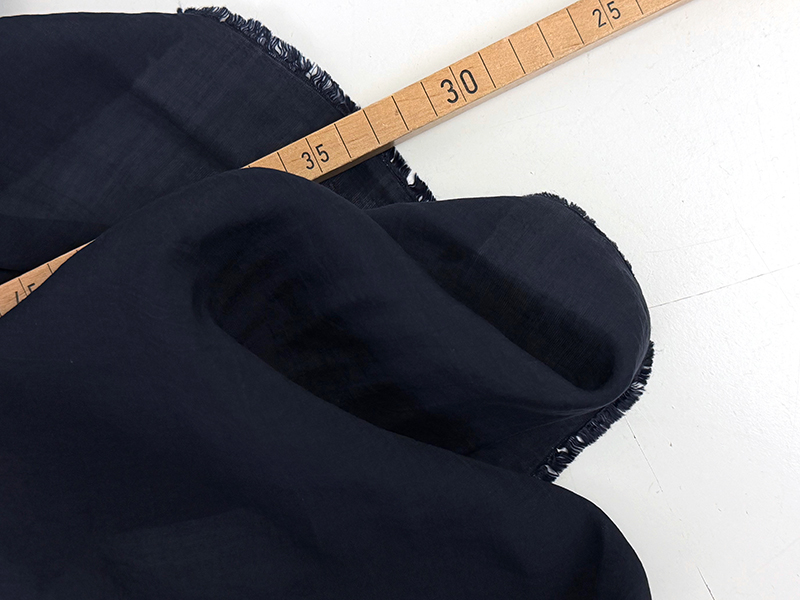 Shop the Look ** The TEE von Merchant and Mills** Lyocell Summer Breeze Navy – Bild 2