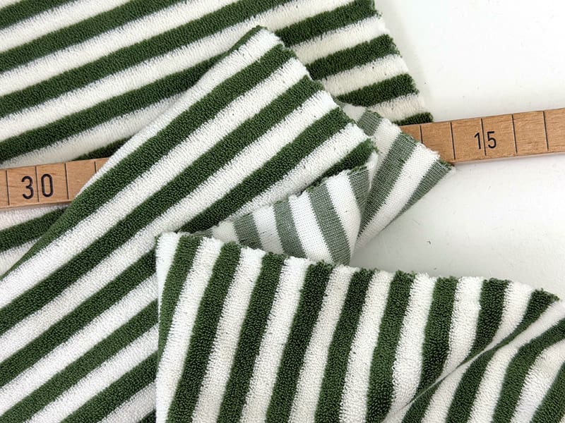 Designerleftover Streifen Frottee, Olivgrün Weiß – Bild 2